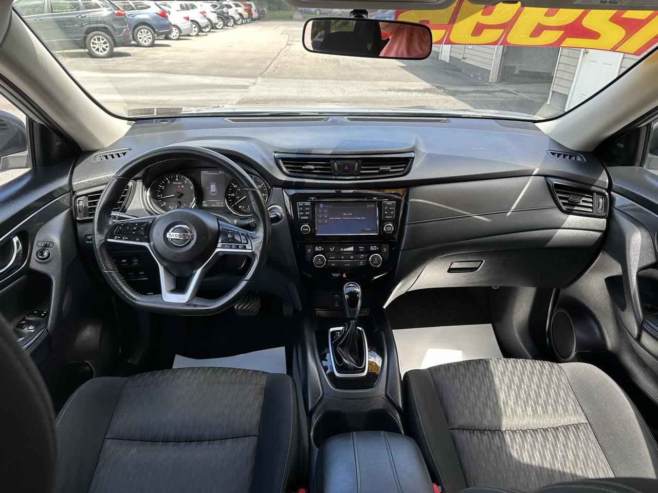 Nissan Rogue AWD SV 2017