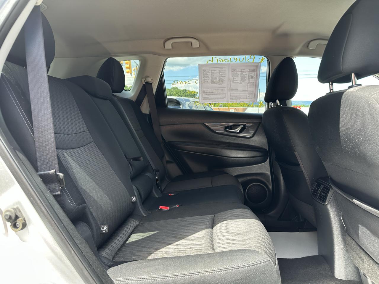 Nissan Rogue AWD SV 2017