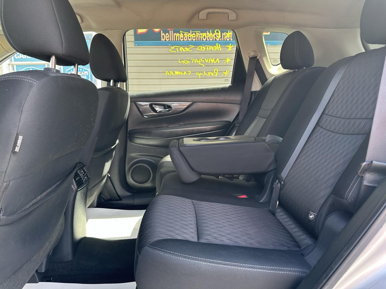Nissan Rogue AWD SV 2017