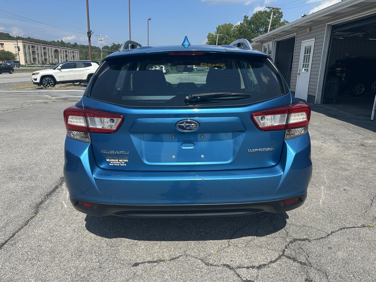 Subaru Impreza 2.0i Premium 5-door CVT 2018