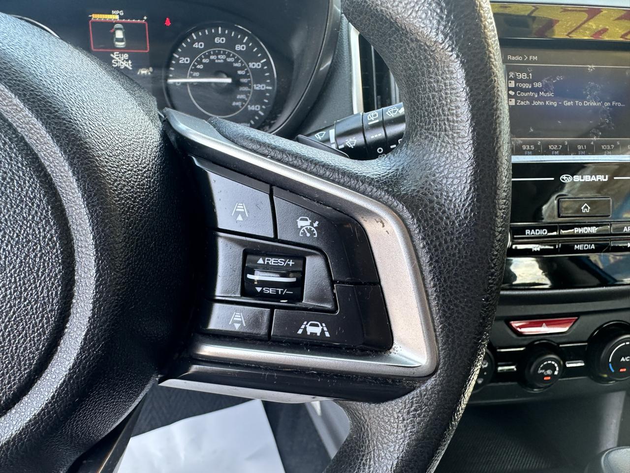 Subaru Impreza 2.0i Premium 5-door CVT 2018