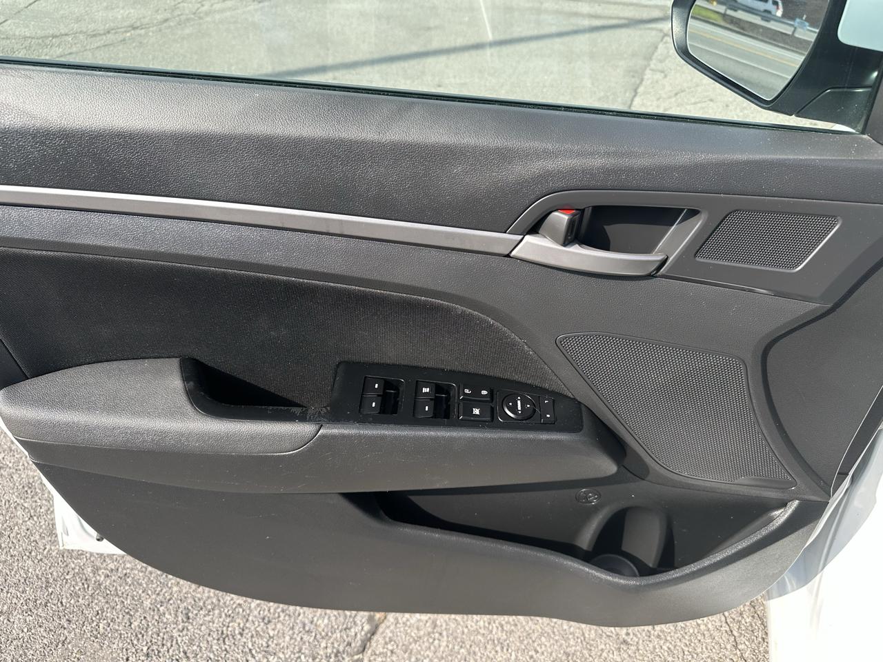 Hyundai Elantra SEL 2.0L Auto SULEV (Alabama) 2018