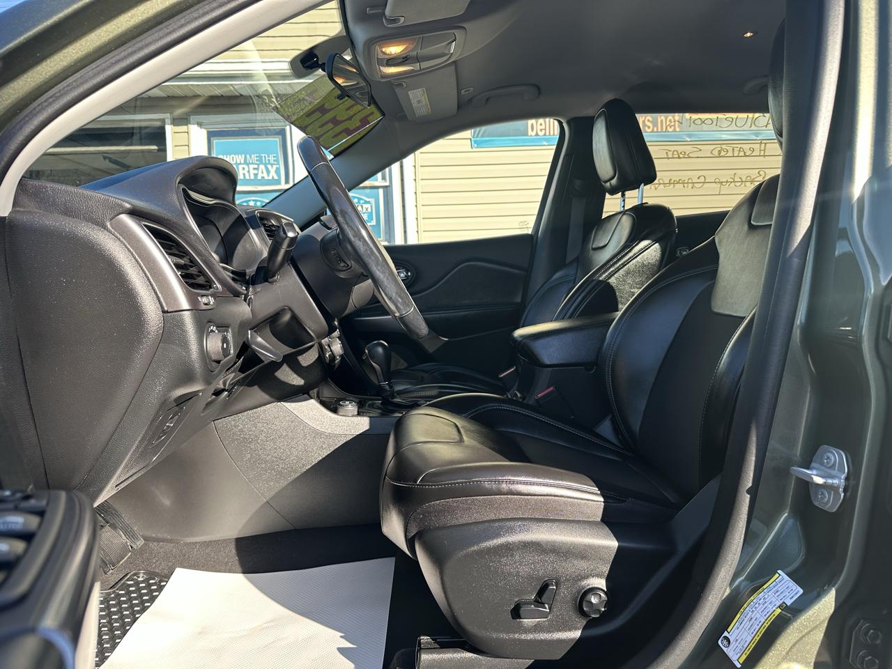 Jeep Cherokee Latitude Plus 4x4 2019