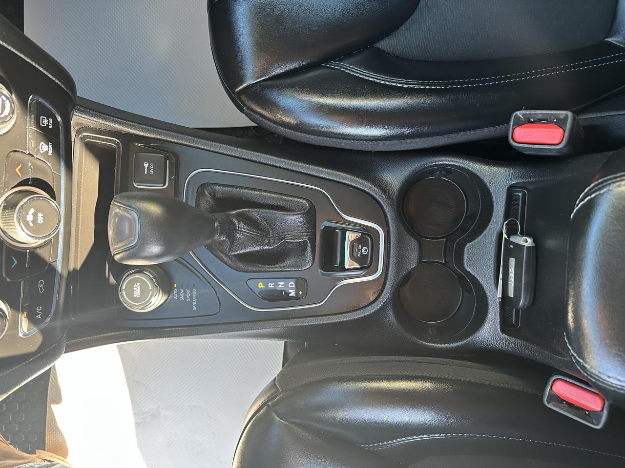 Jeep Cherokee Latitude Plus 4x4 2019