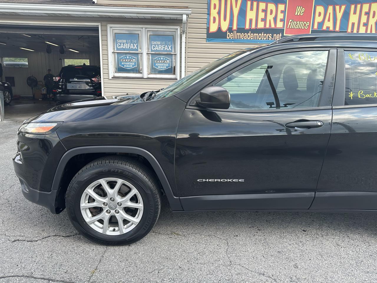 Jeep Cherokee 4WD 4dr Sport 2016