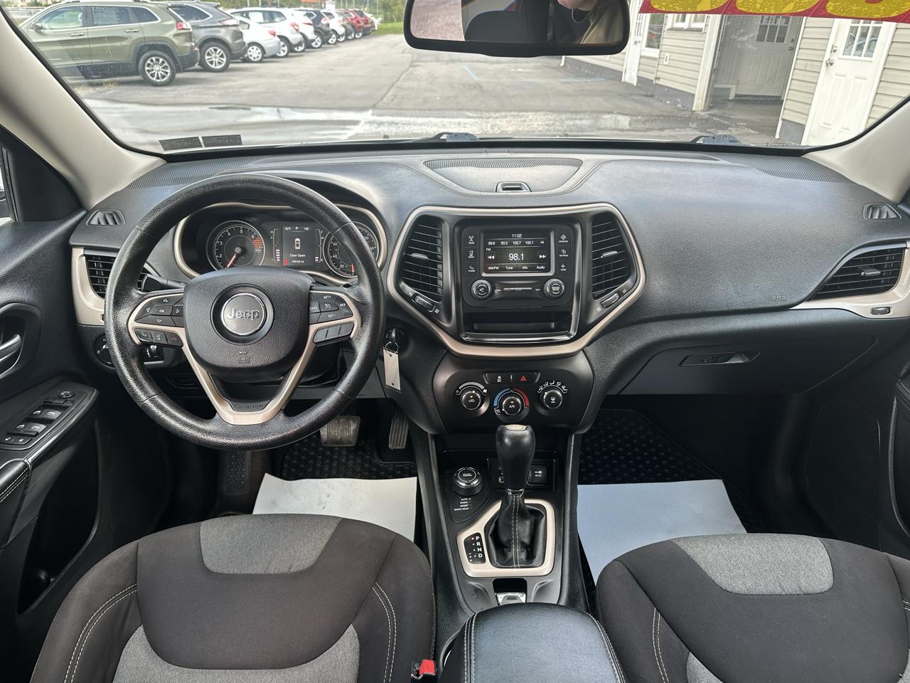 Jeep Cherokee 4WD 4dr Sport 2016