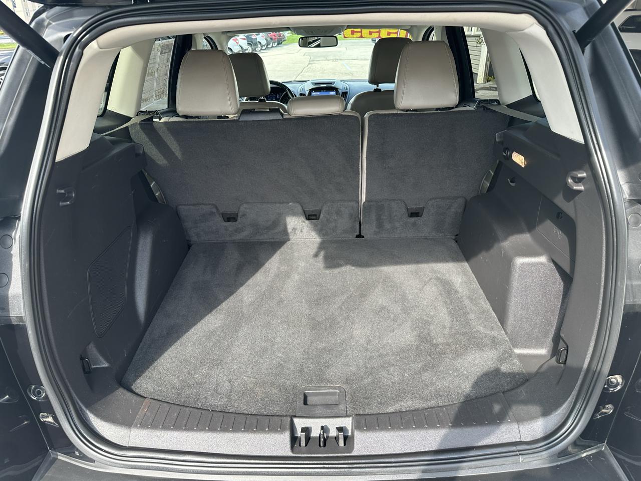 Ford Escape Titanium 4WD 2017