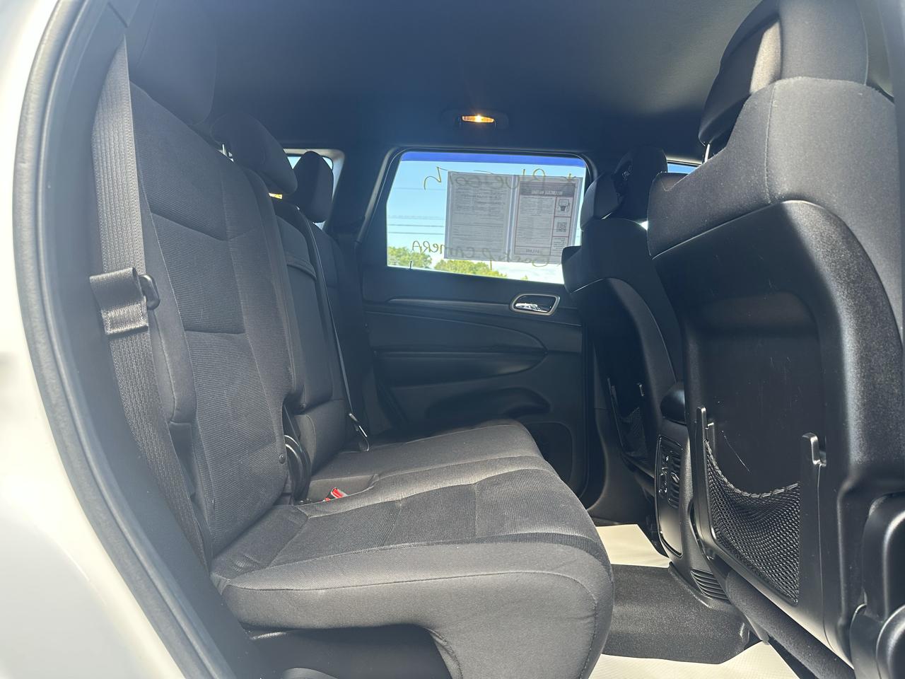 Jeep Grand Cherokee photo 23