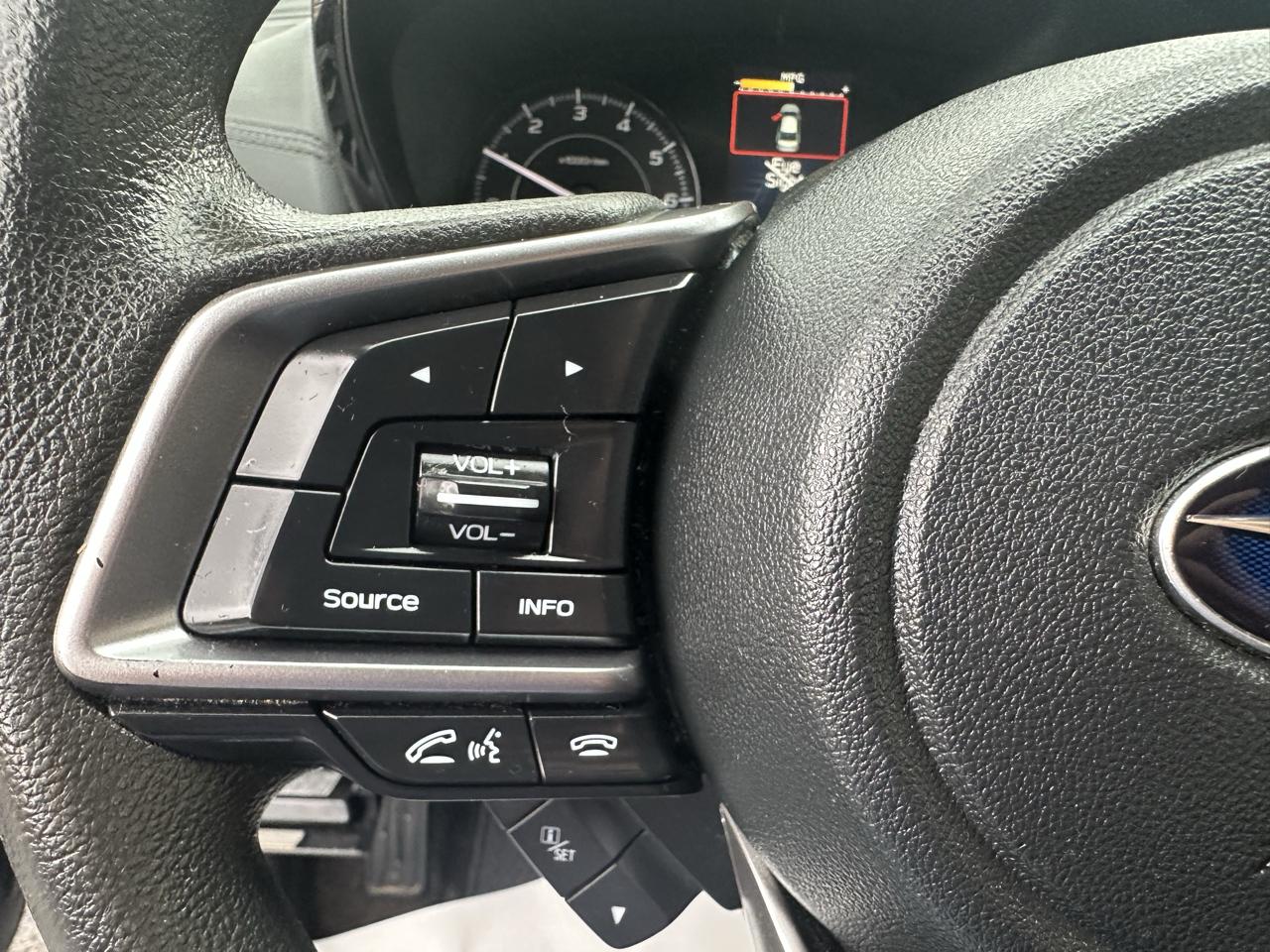 Subaru Impreza photo 12