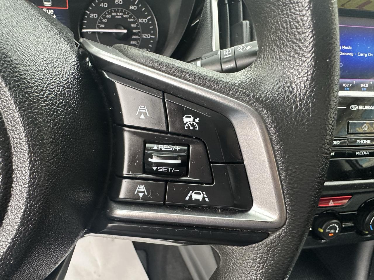 Subaru Impreza photo 13
