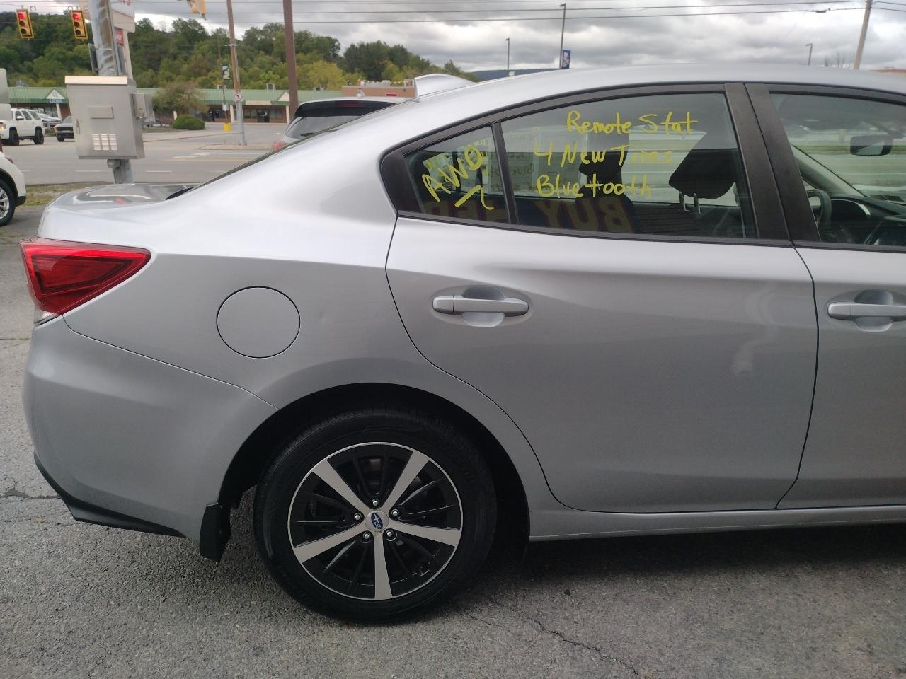 Subaru Impreza photo 5