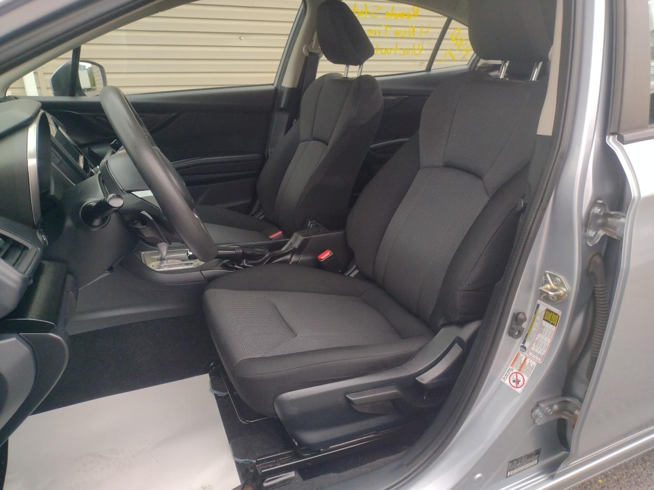 Subaru Impreza photo 8