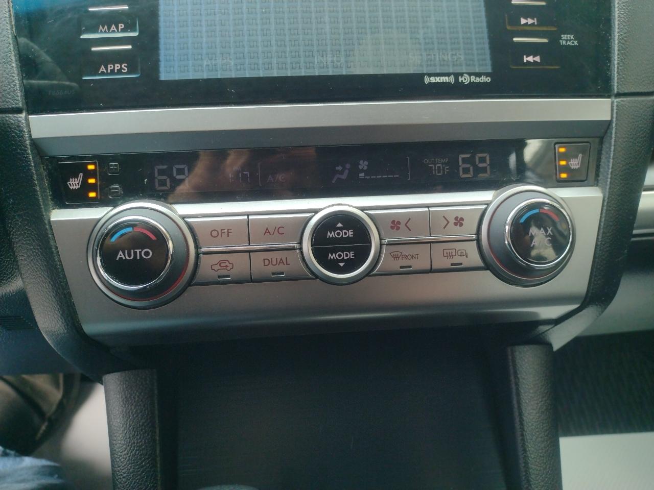 Subaru Outback photo 14