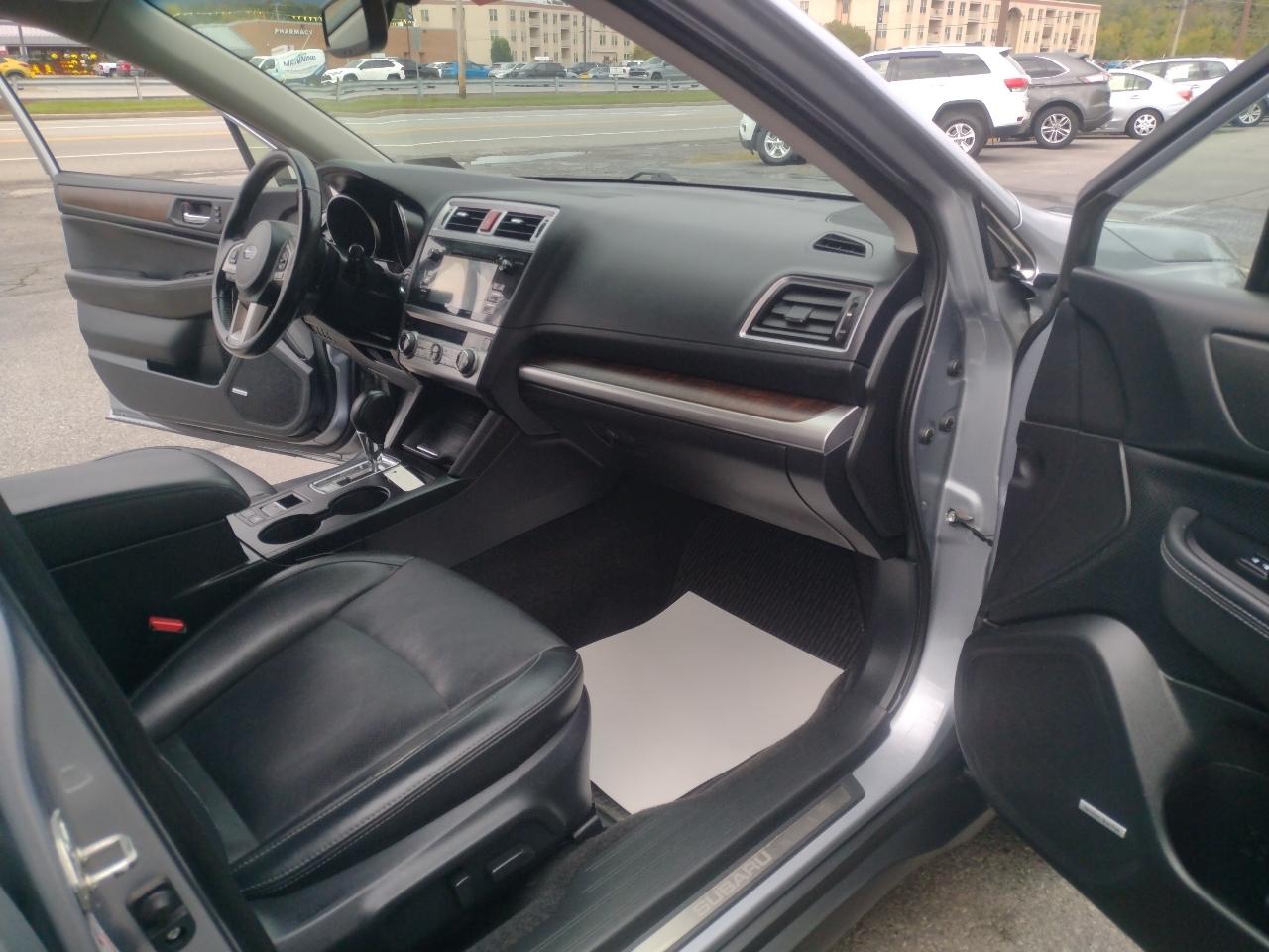 Subaru Outback photo 18