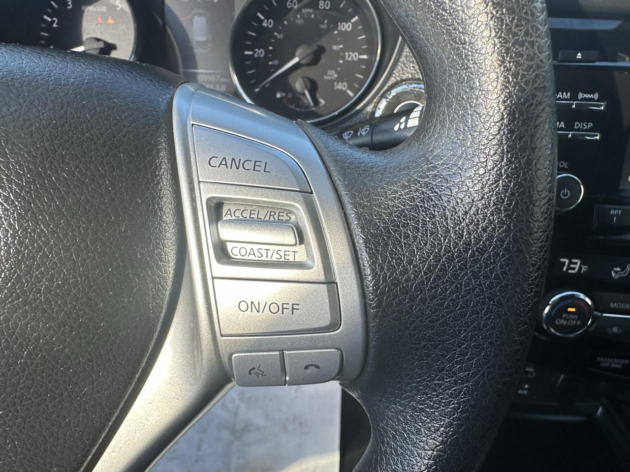 Nissan Rogue AWD 4dr SV 2016