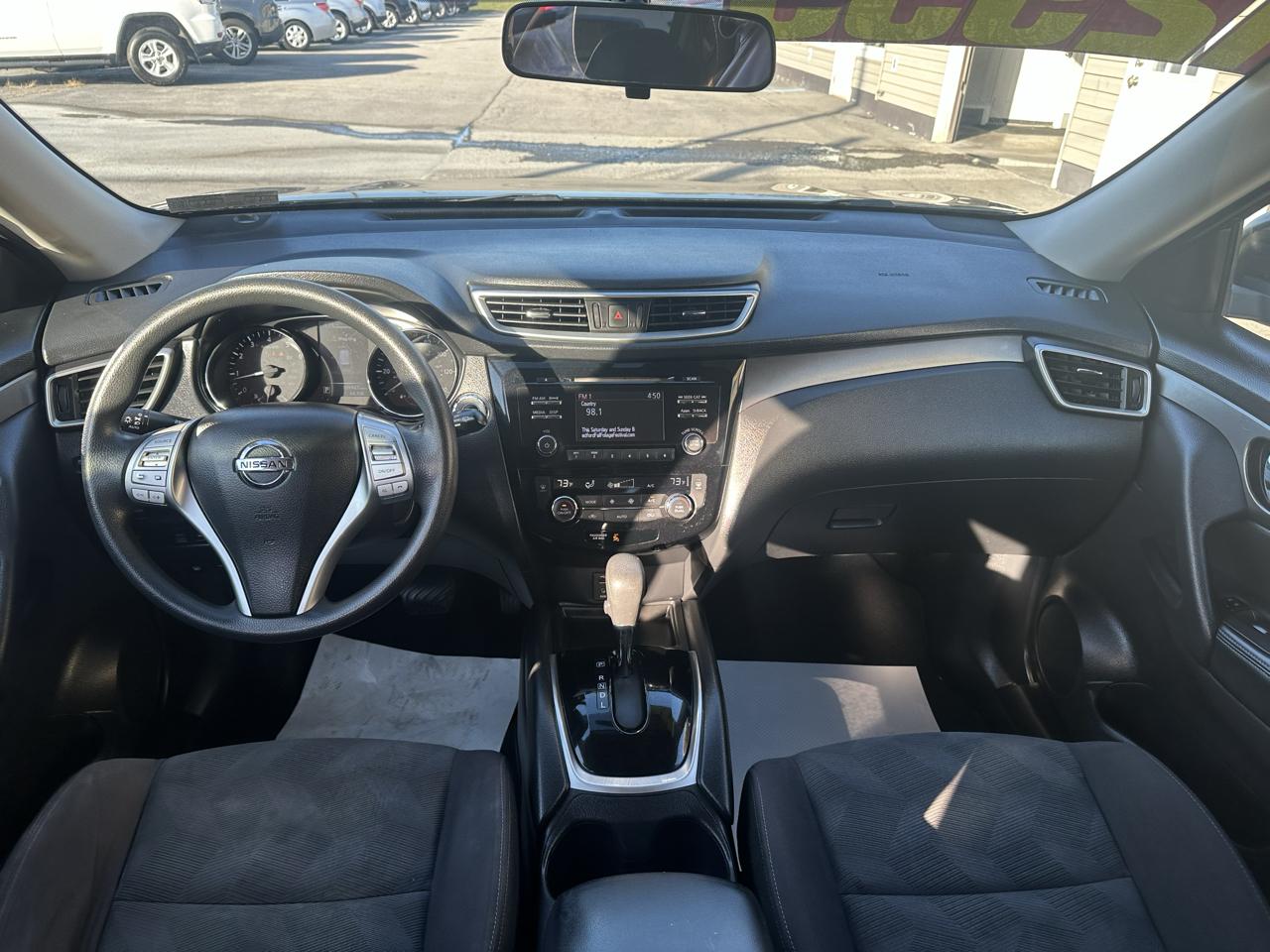 Nissan Rogue AWD 4dr SV 2016
