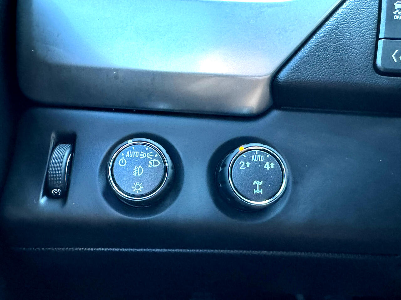 Chevrolet Tahoe LTZ 4WD 2016 Chevrolet Tahoe LTZ 4WD 2016