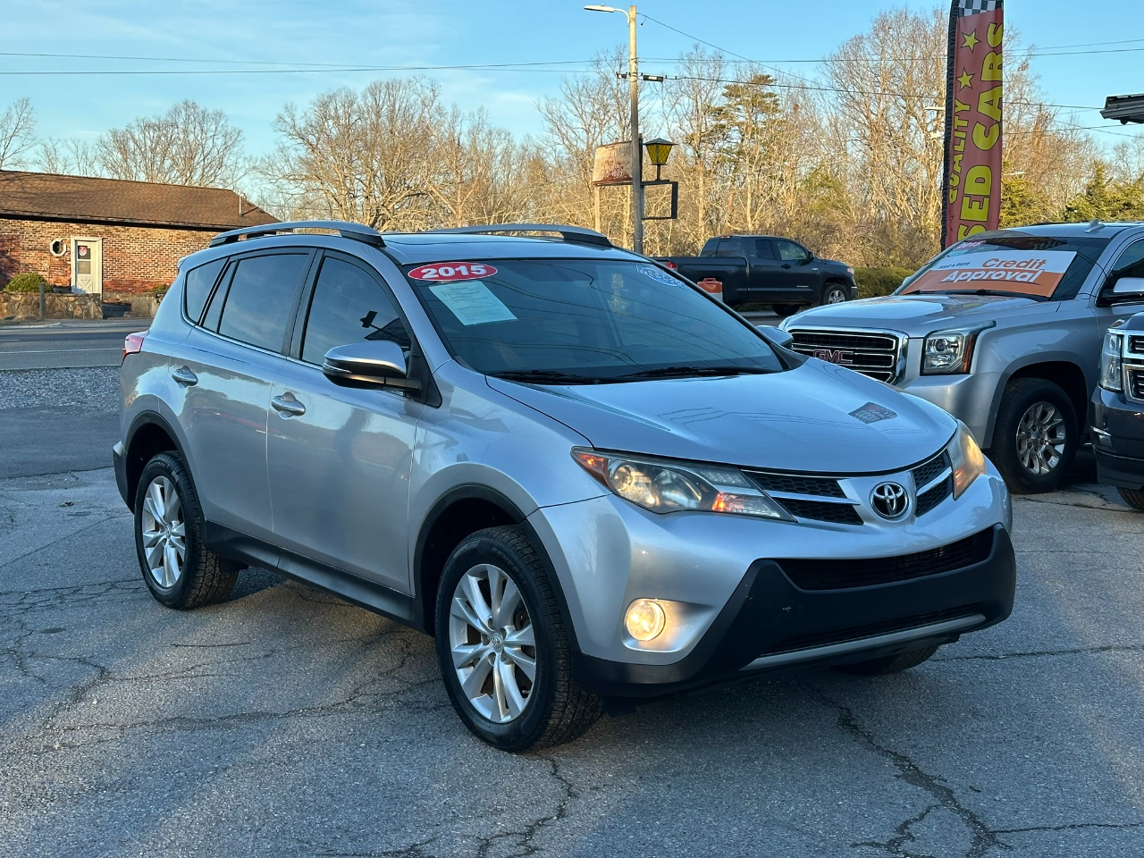Toyota RAV4 Limited FWD 2015