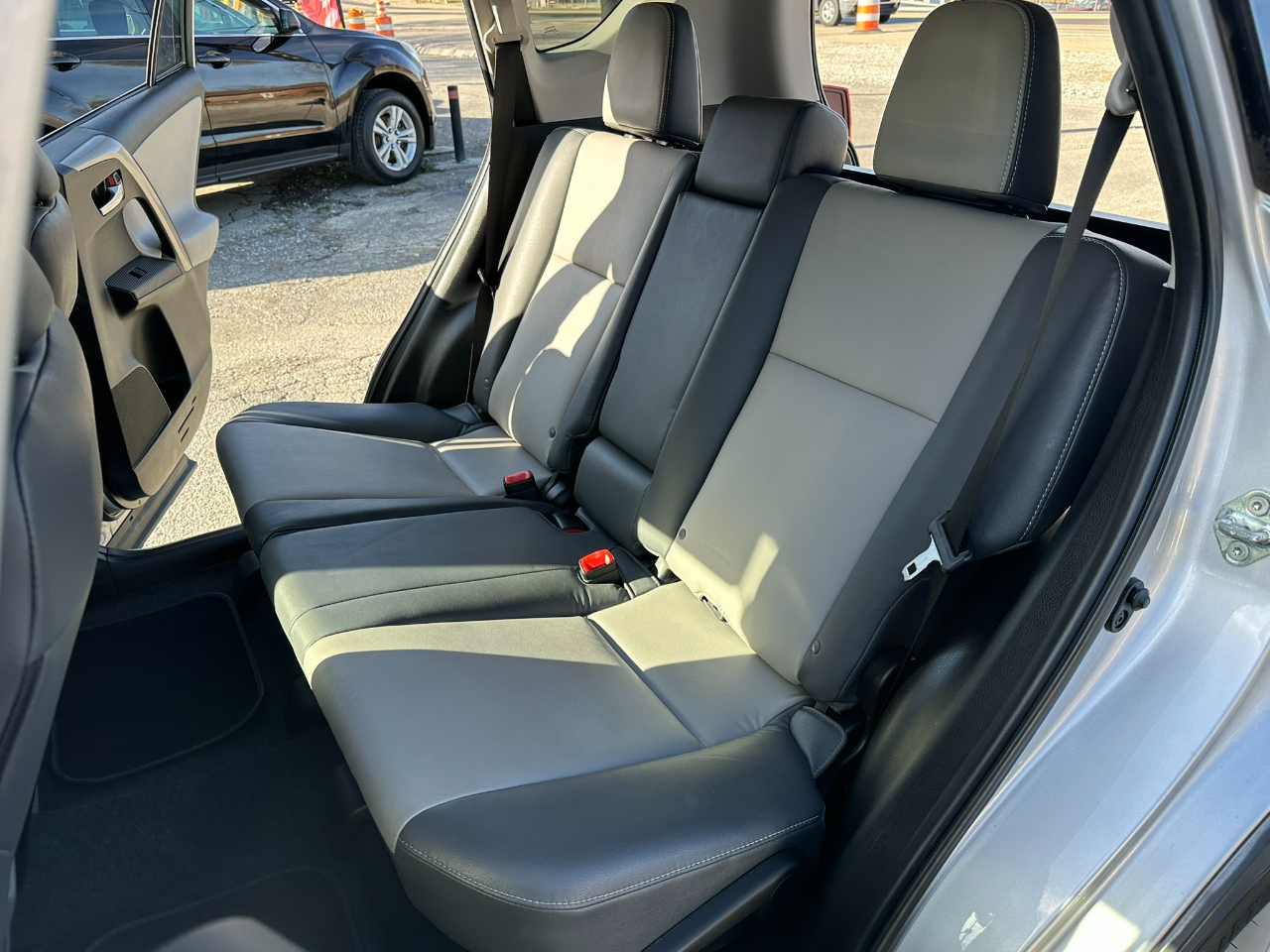 Toyota RAV4 Limited FWD 2015