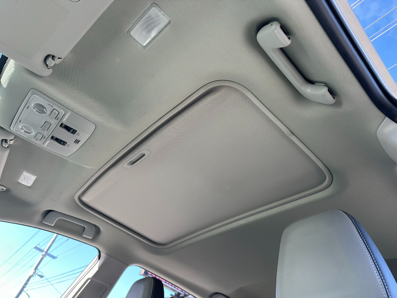 Toyota RAV4 Limited FWD 2015