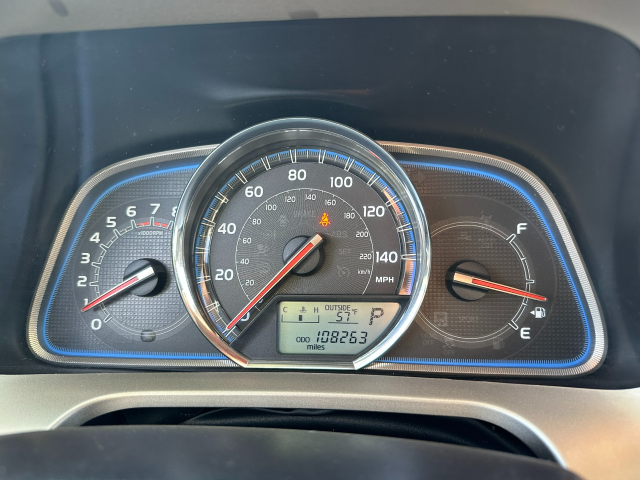 Toyota RAV4 Limited FWD 2015