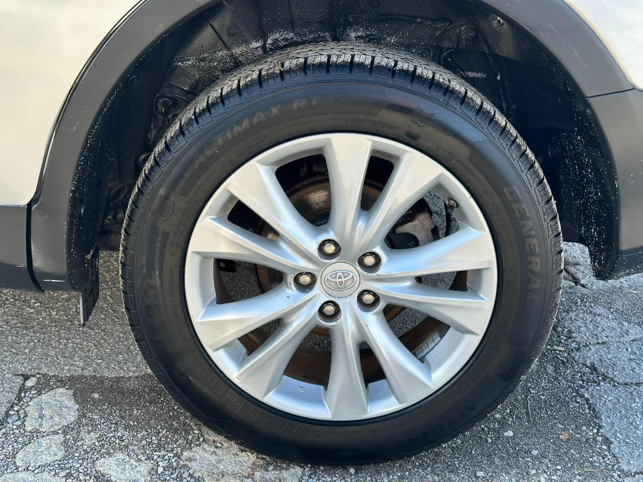 Toyota RAV4 Limited FWD 2015