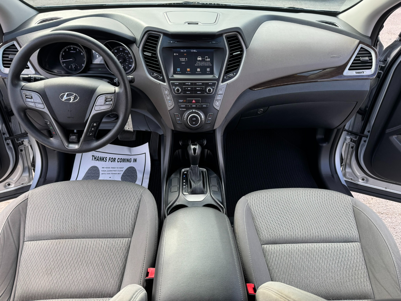 Hyundai Santa Fe SE FWD 2018