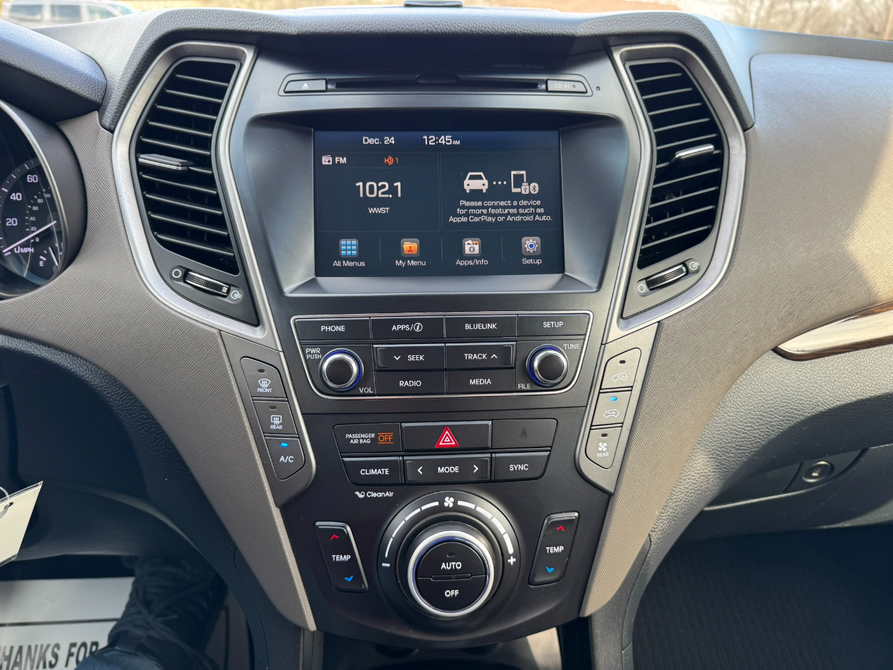 Hyundai Santa Fe SE FWD 2018