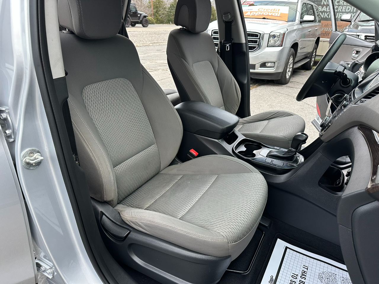 Hyundai Santa Fe SE FWD 2018