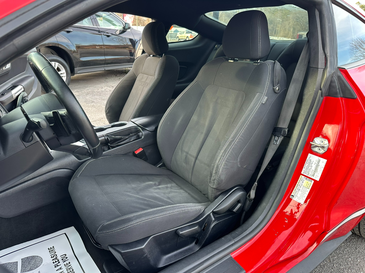 Ford Mustang EcoBoost Coupe 2018