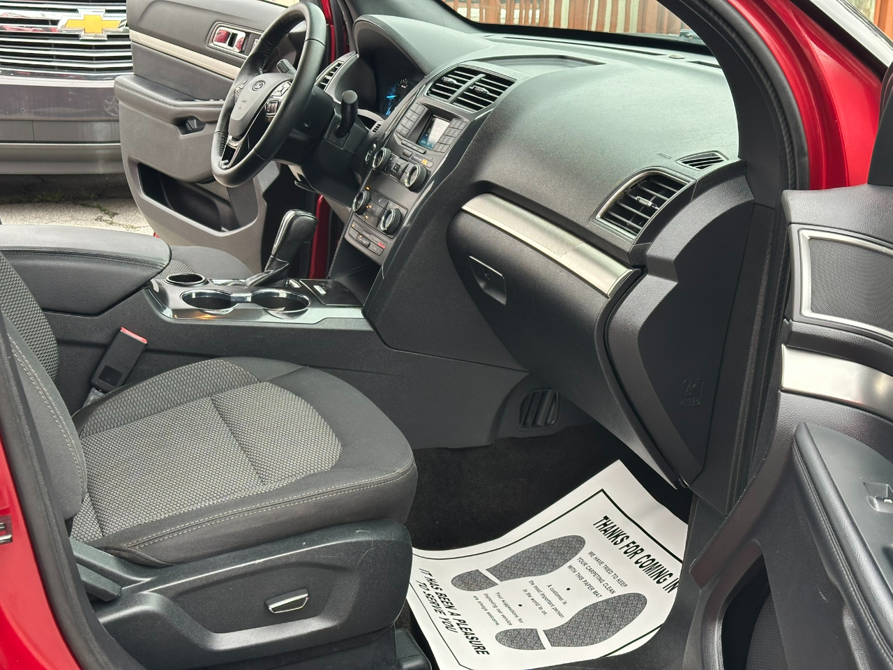 Ford Explorer XLT FWD 2018