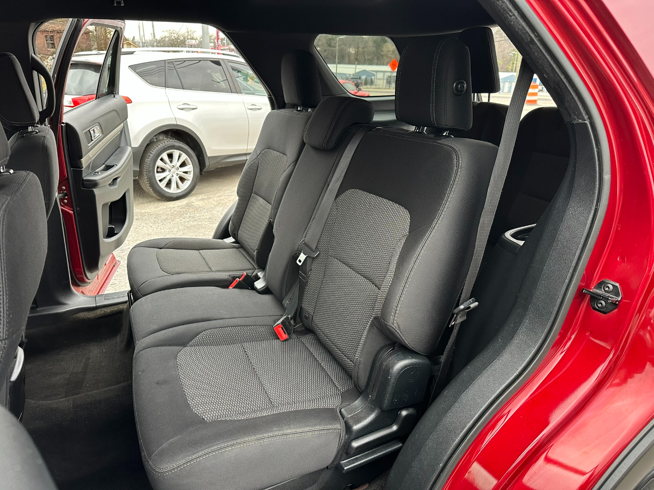 Ford Explorer XLT FWD 2018