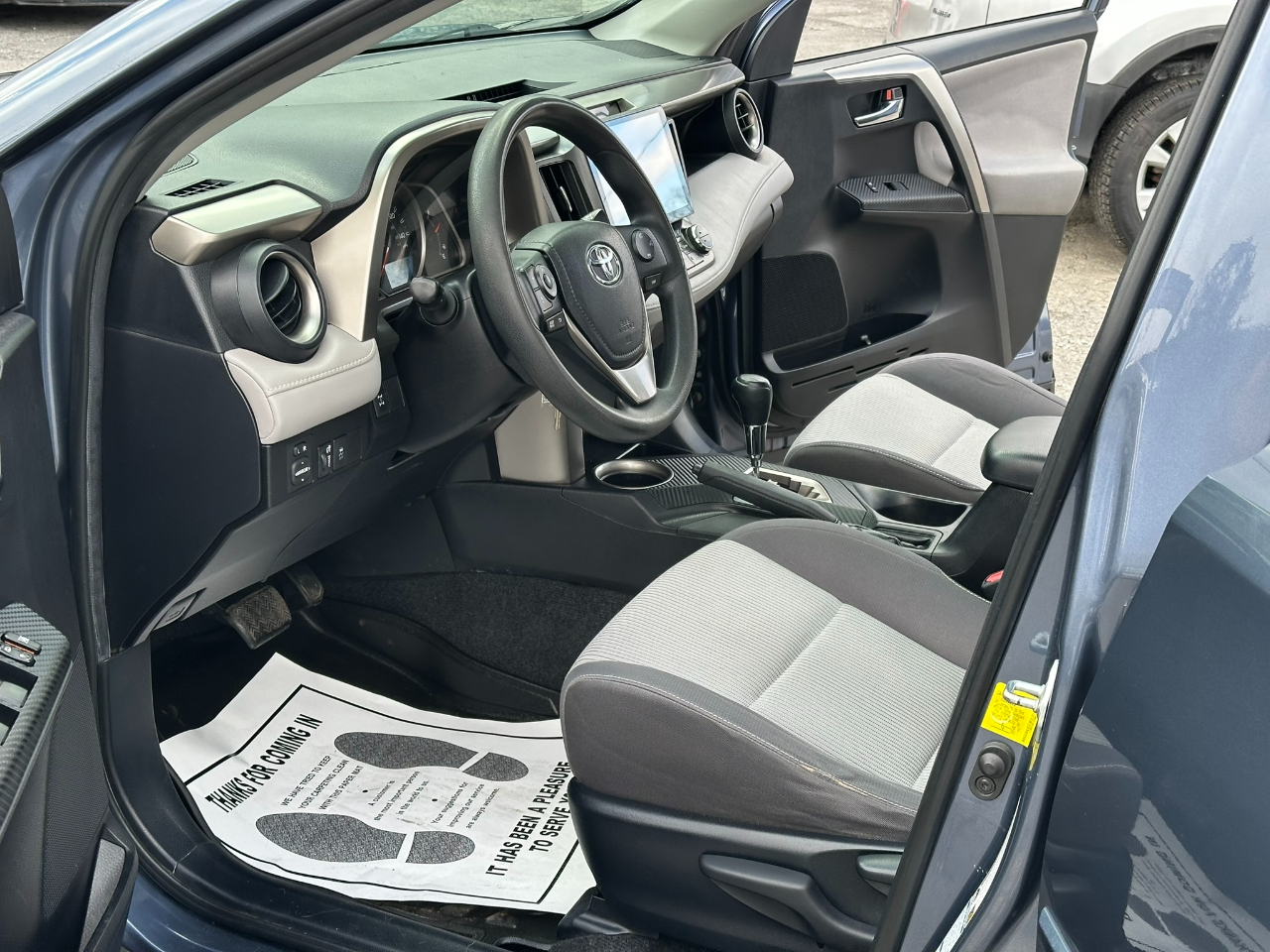 Toyota RAV4 XLE AWD 2014