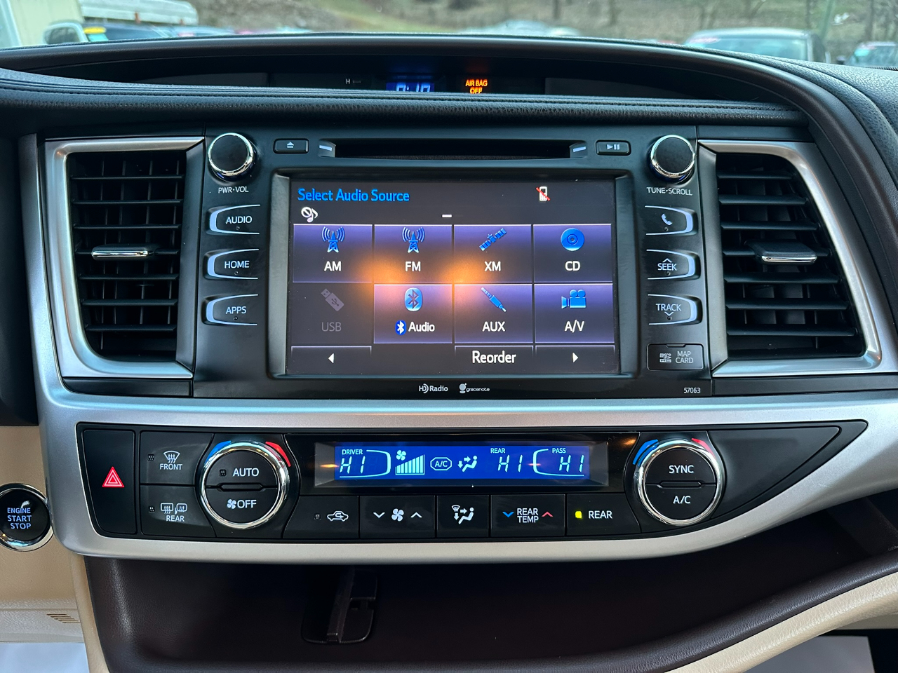 Toyota Highlander XLE AWD V6 2015