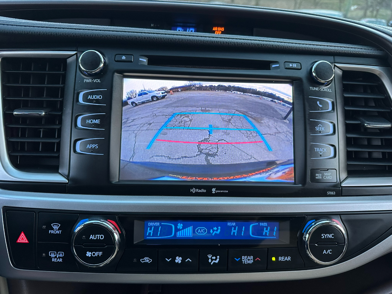 Toyota Highlander XLE AWD V6 2015