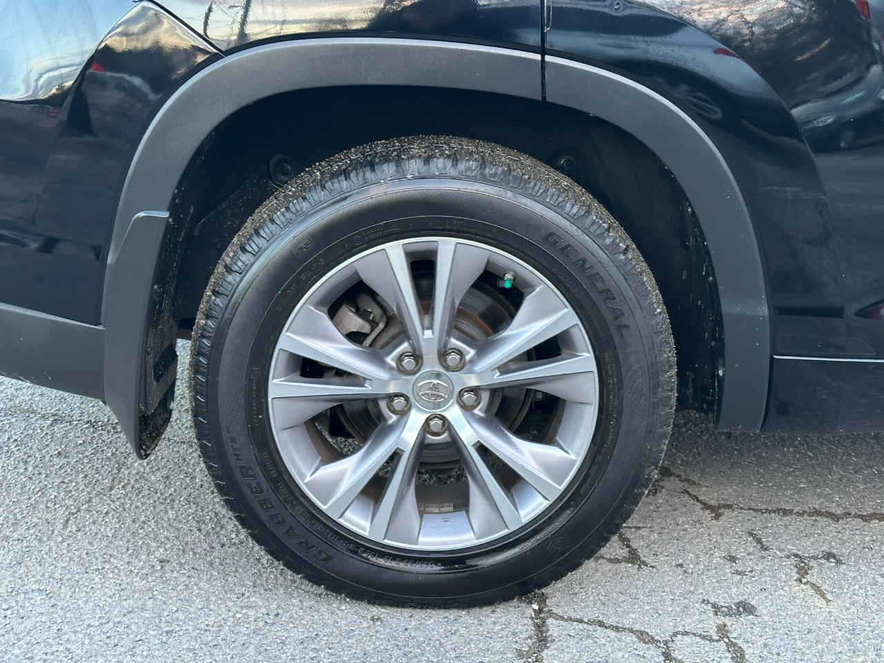 Toyota Highlander XLE AWD V6 2015