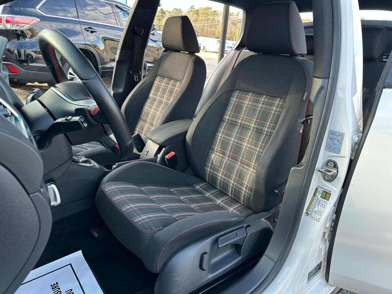 Volkswagen GTI 4-door 2013