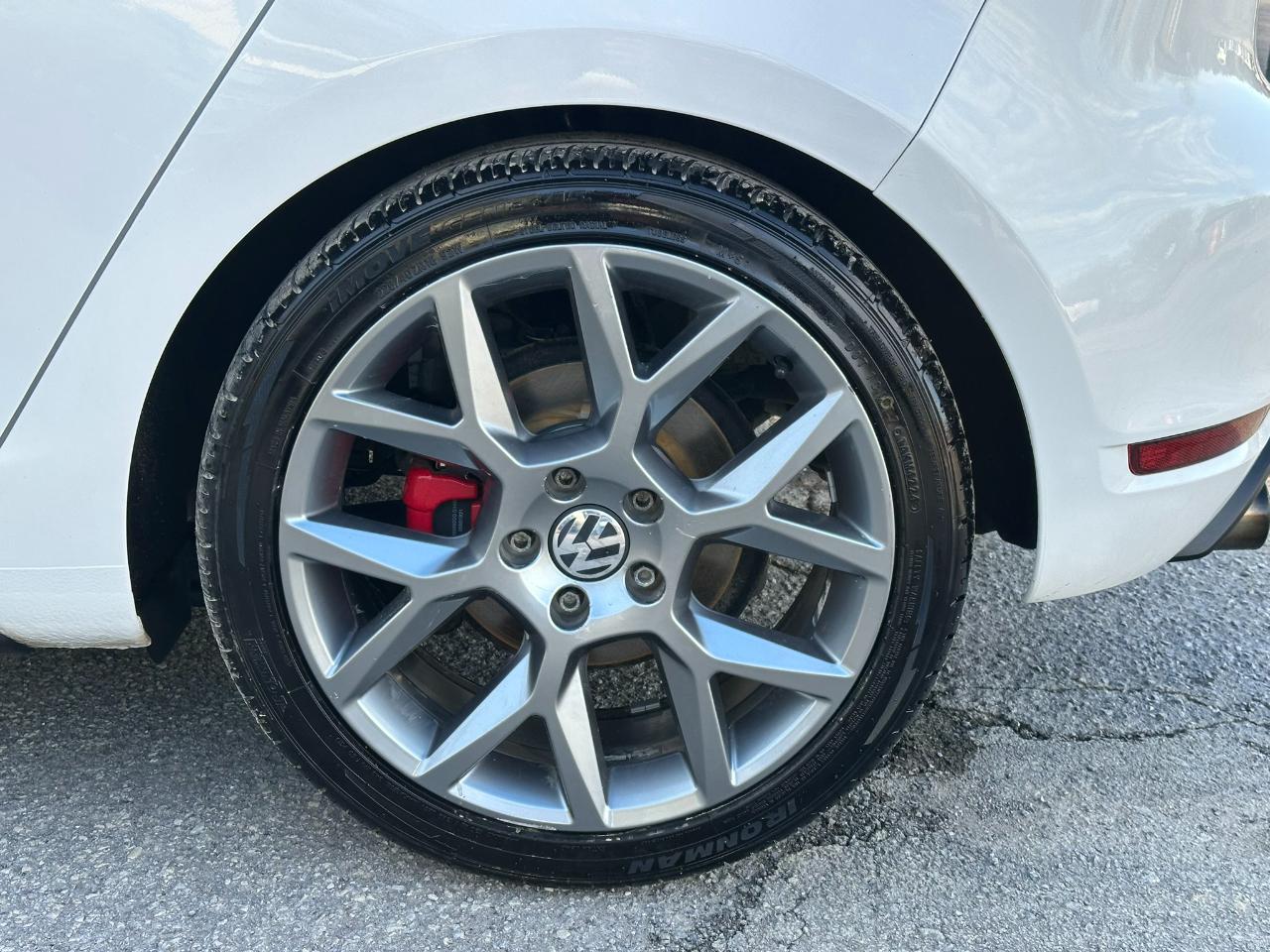 Volkswagen GTI 4-door 2013