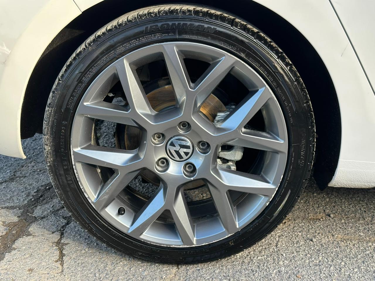 Volkswagen GTI 4-door 2013