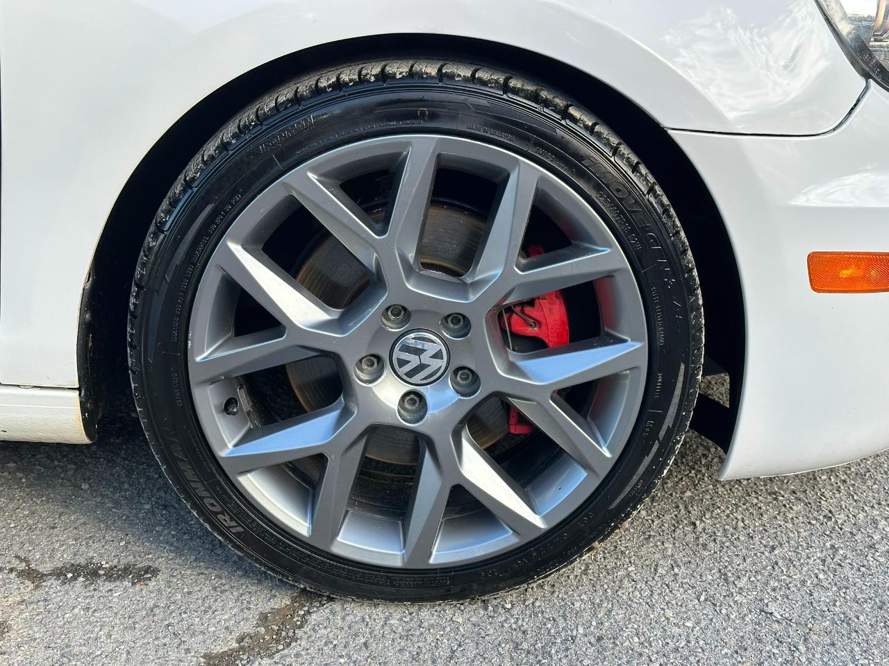Volkswagen GTI 4-door 2013