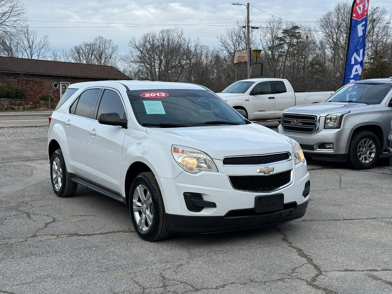 Chevrolet Equinox LS 2WD 2013