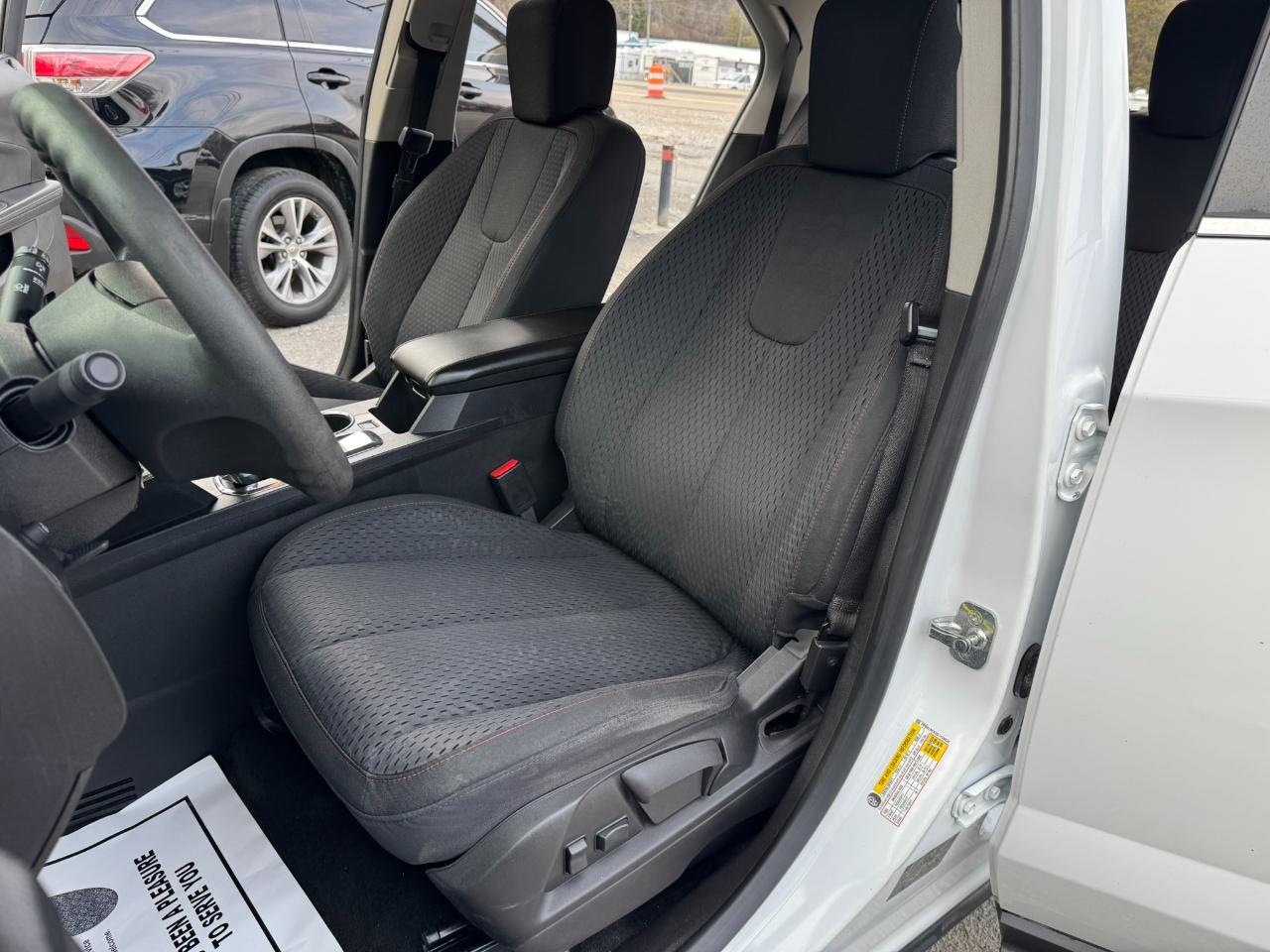 Chevrolet Equinox LS 2WD 2013