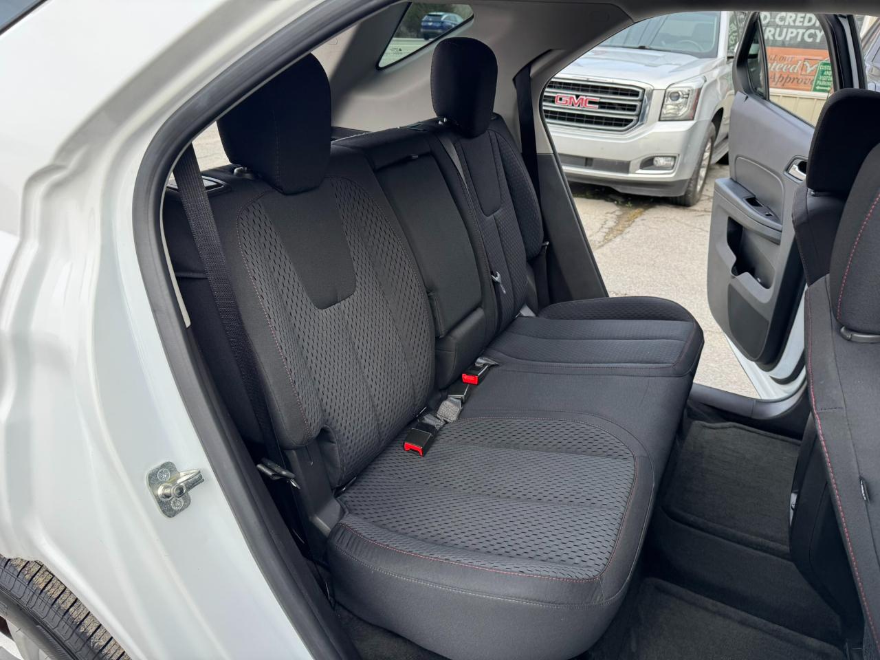 Chevrolet Equinox LS 2WD 2013