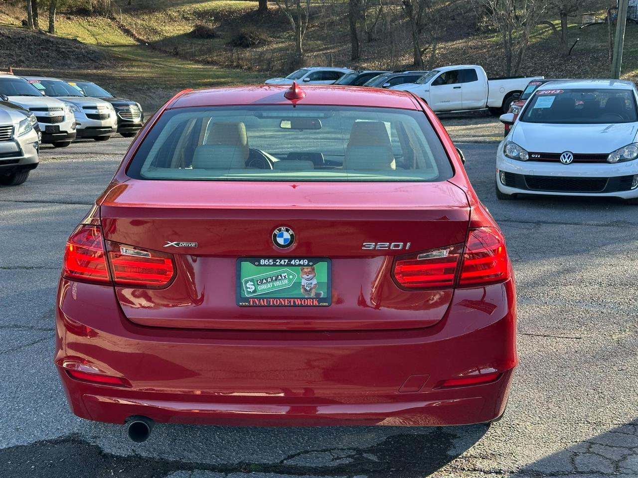 BMW 3-Series 320i xDrive 2013