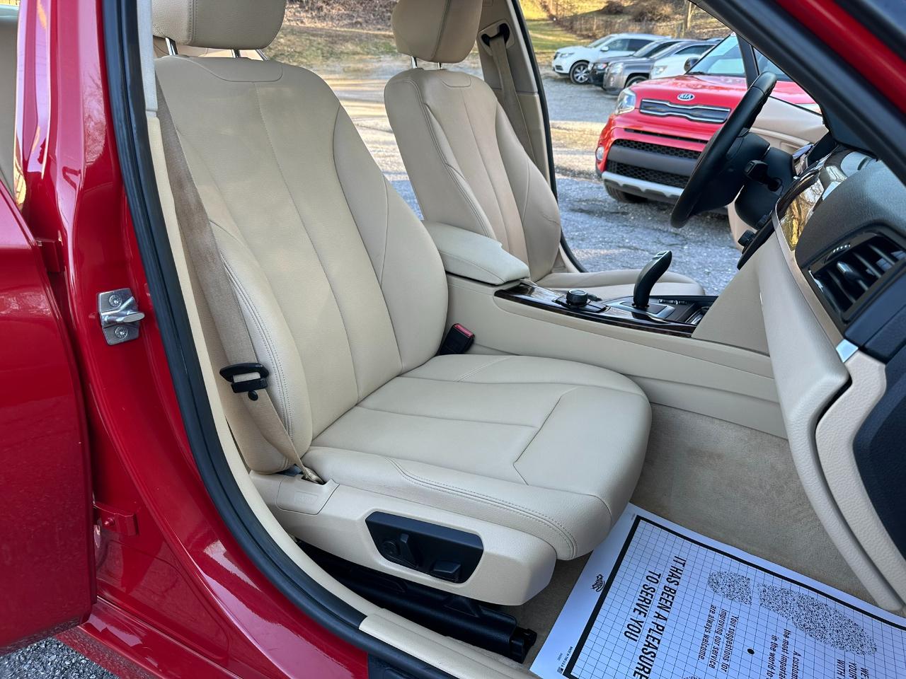 BMW 3-Series 320i xDrive 2013