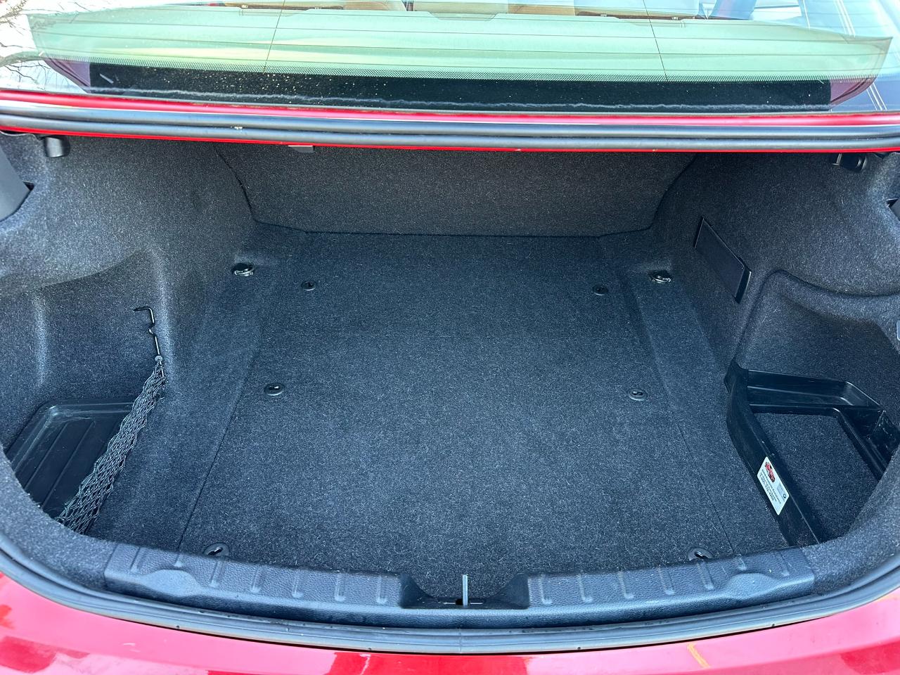 BMW 3-Series 320i xDrive 2013