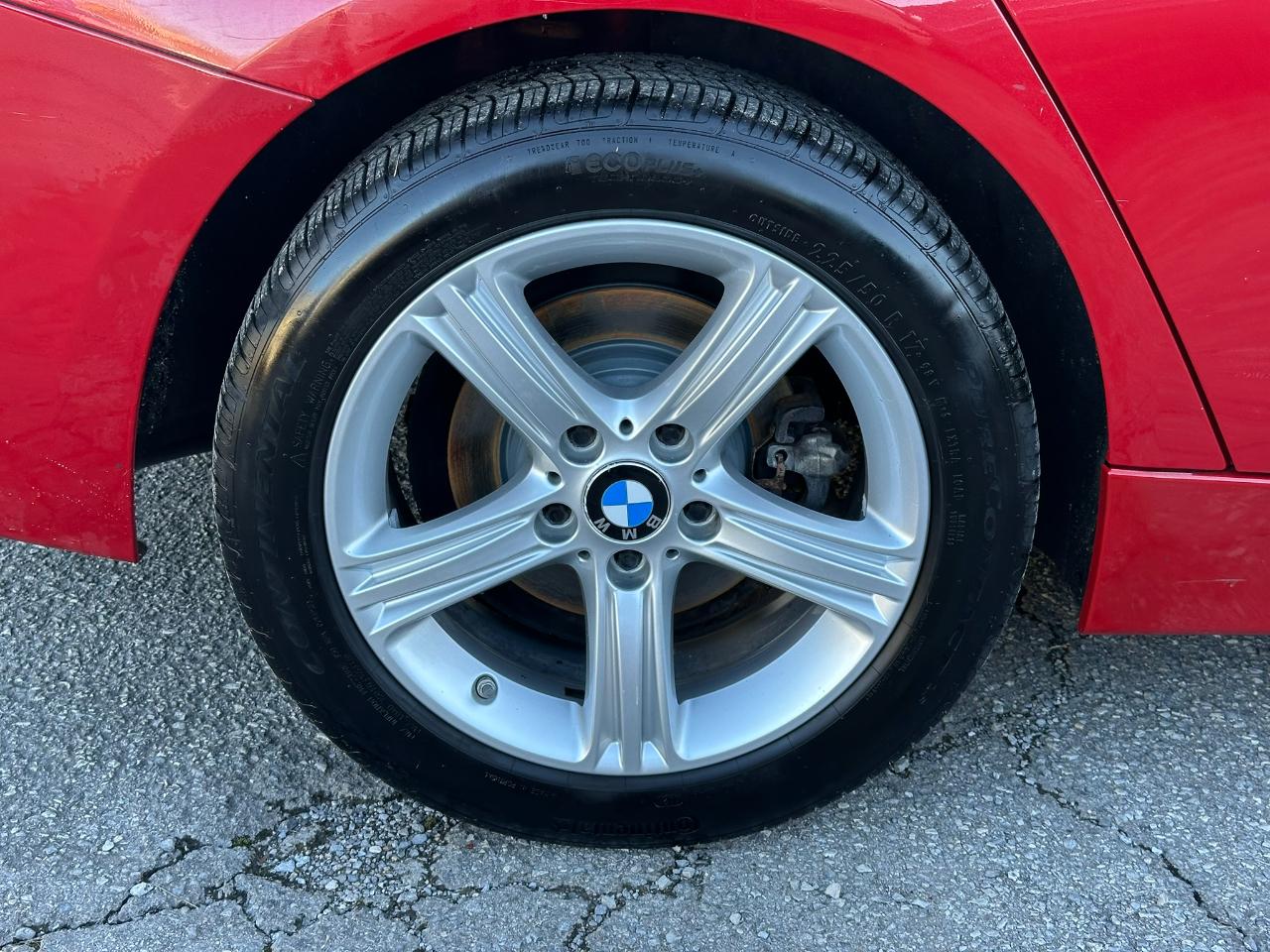 BMW 3-Series 320i xDrive 2013