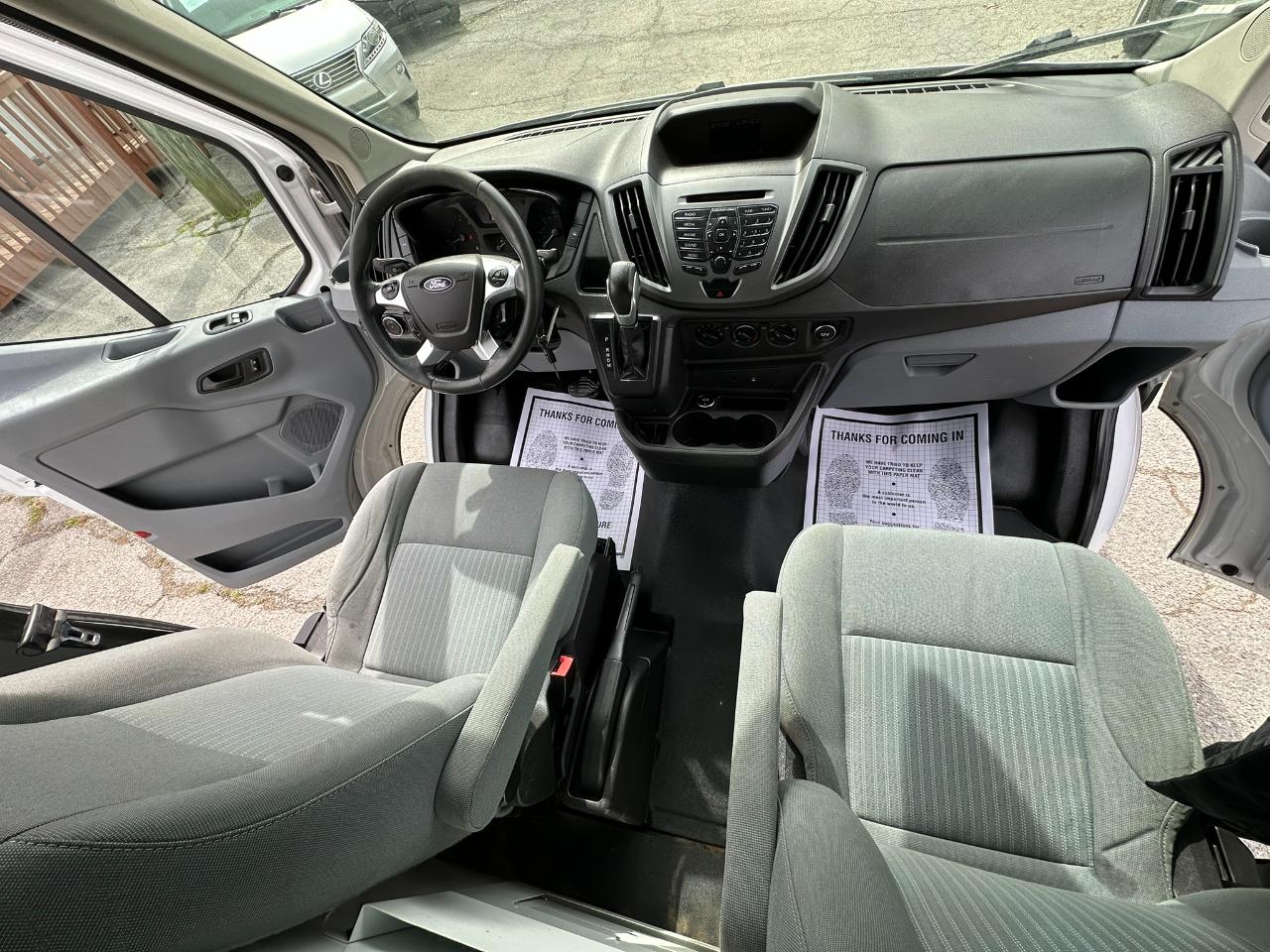 Ford Transit 150 Van Med. Roof w/Sliding Pass. 148-in. WB 2015