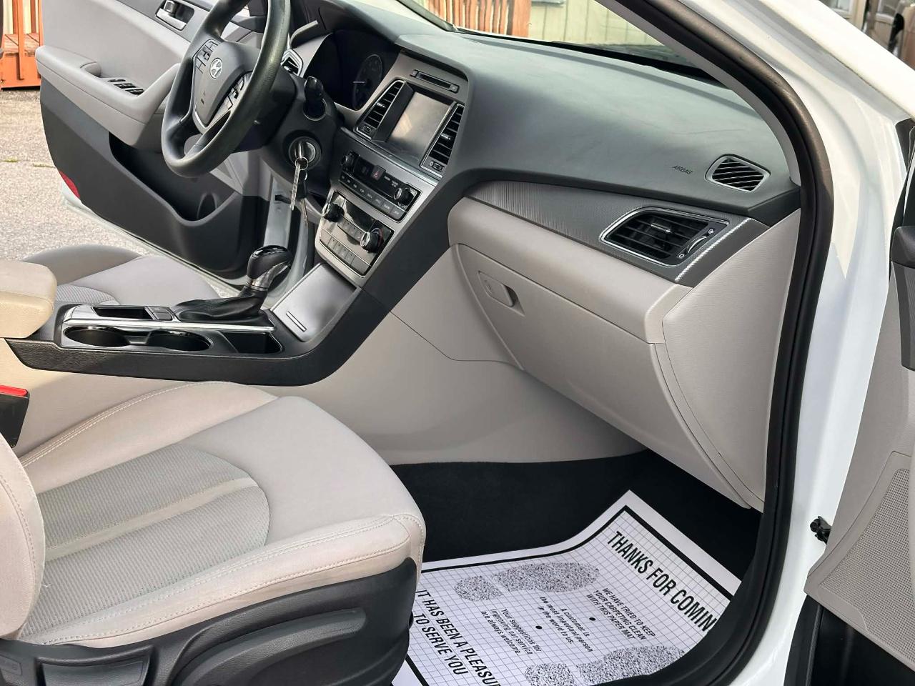 Hyundai Sonata SE 2016