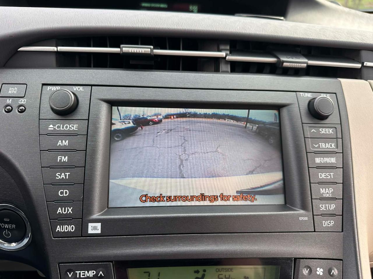 Toyota Prius Prius V 2010